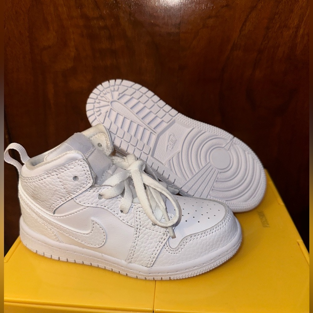 Kids Air Jordan 1 Mid TD Triple White Sneakers